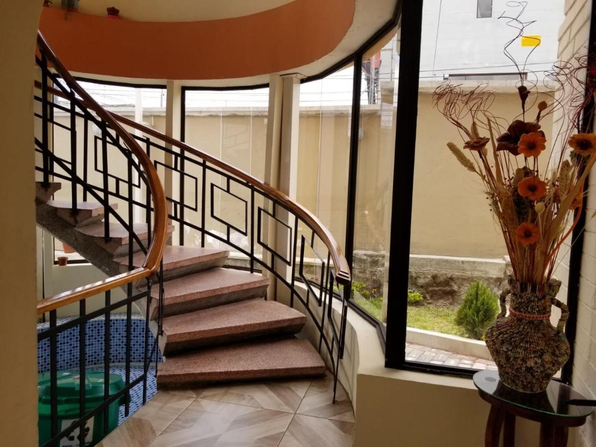 Hostal El Confort Quito Norte Exteriér fotografie